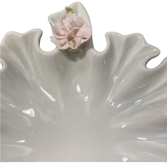 Mid 29th Scalloped Edge Trinket Dish -Chairish - Picture 3 of 5